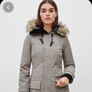 Aritzia TNA Bancroft Parka